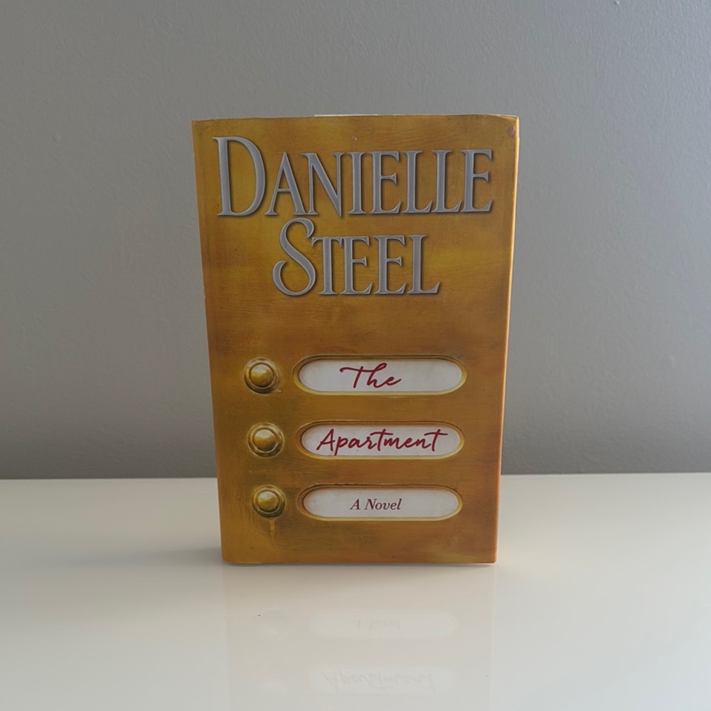 Gold Novel Cover